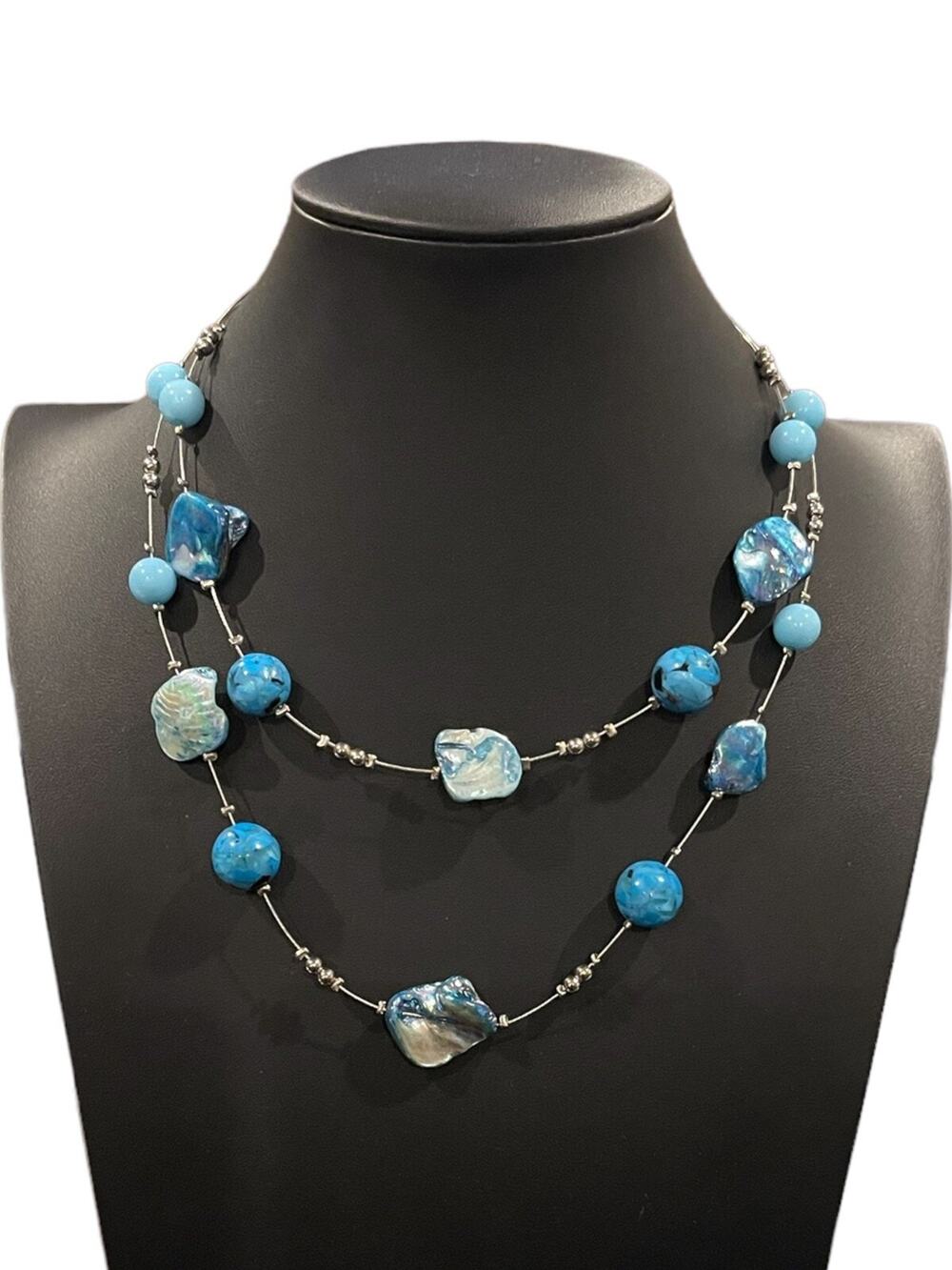 Vintage statement necklace - blue oyster shell - Mother Of Pearl Look